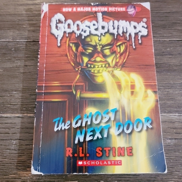 Goosebumps #10 The Ghost Next Door by R.L. Stine Scholastic Paperback - Picture 1 of 7